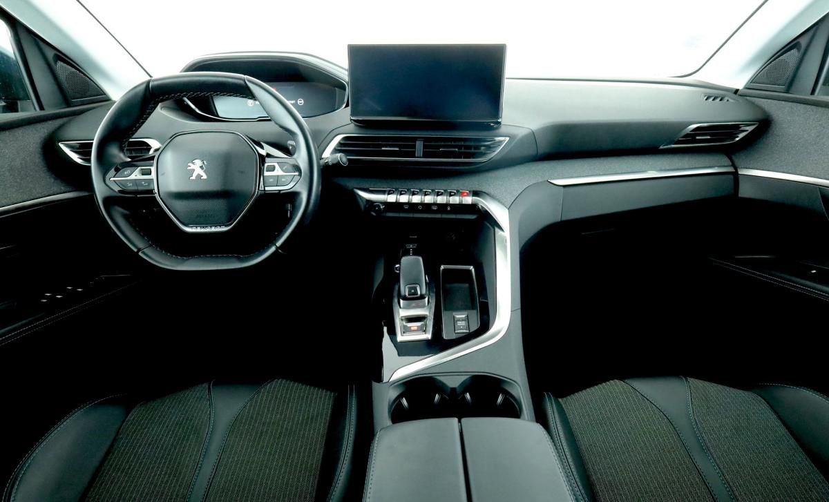 peugeot-5008-2022-gasolina-1199cc