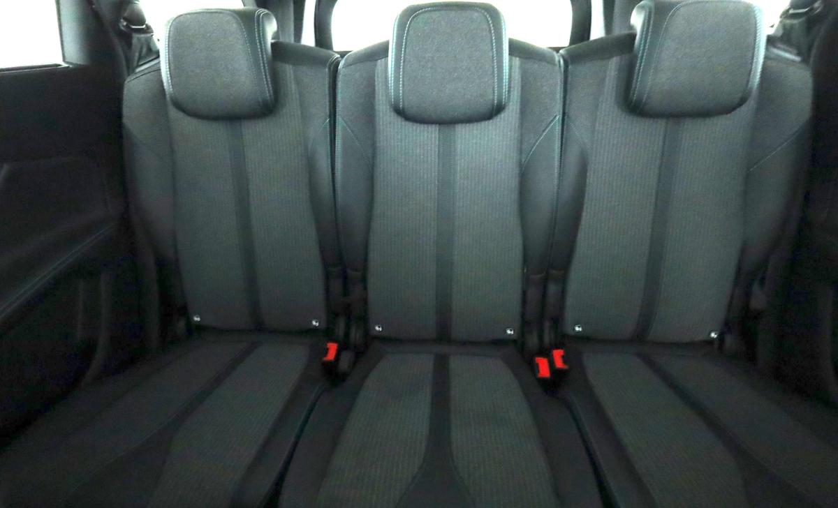 peugeot-5008-2022-gasolina-1199cc