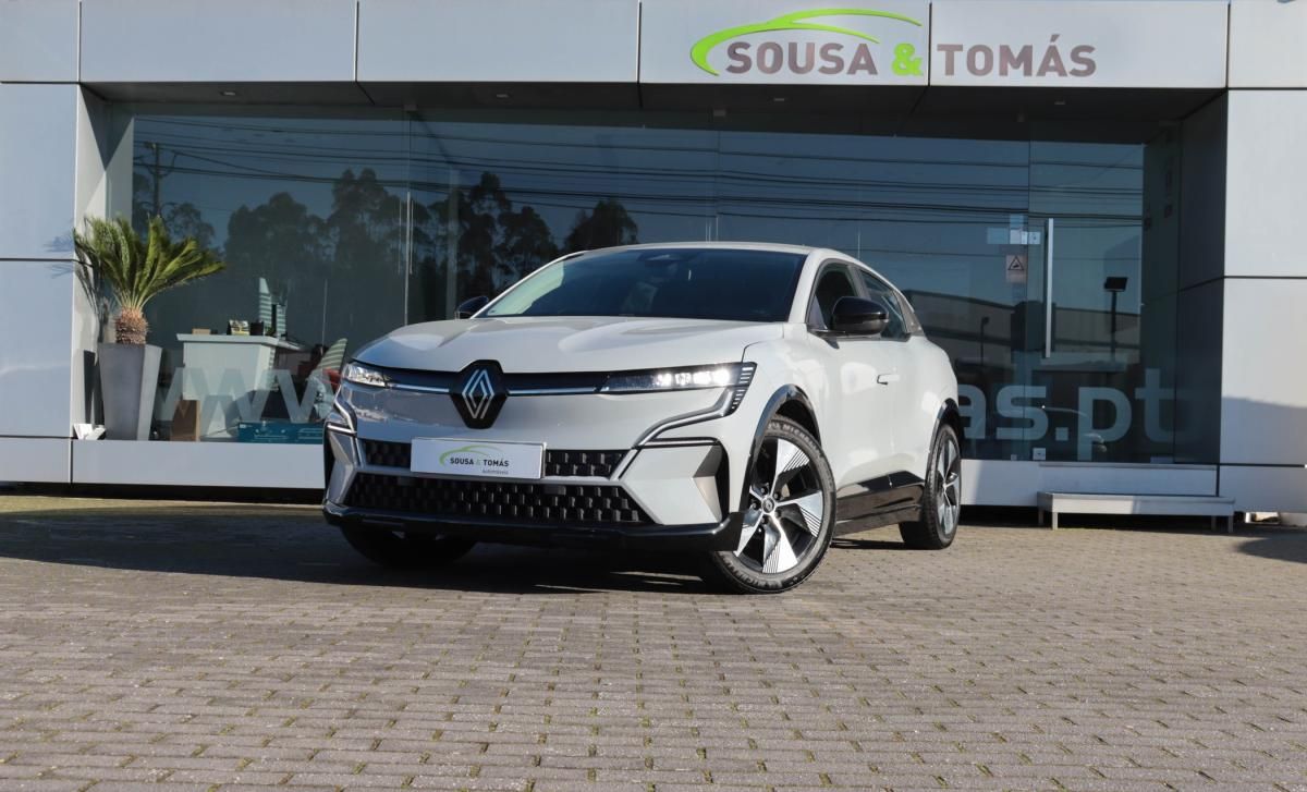 renault-megane-2022-eletrico-0cc