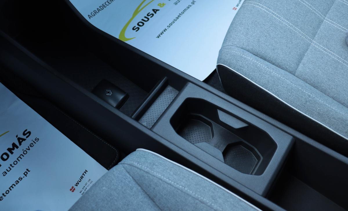 renault-megane-2022-eletrico-0cc