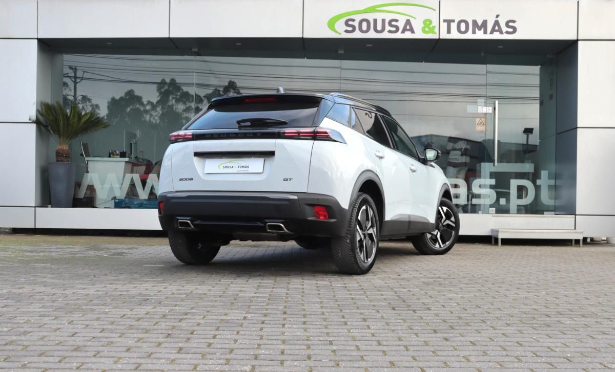 peugeot-2008-2024-gasolina-1199cc