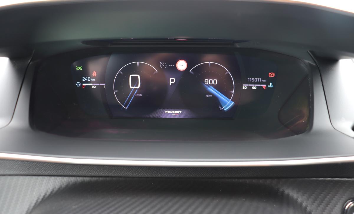 peugeot-2008-2024-gasolina-1199cc