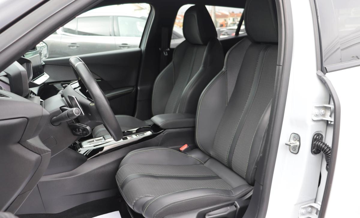 peugeot-2008-2024-gasolina-1199cc