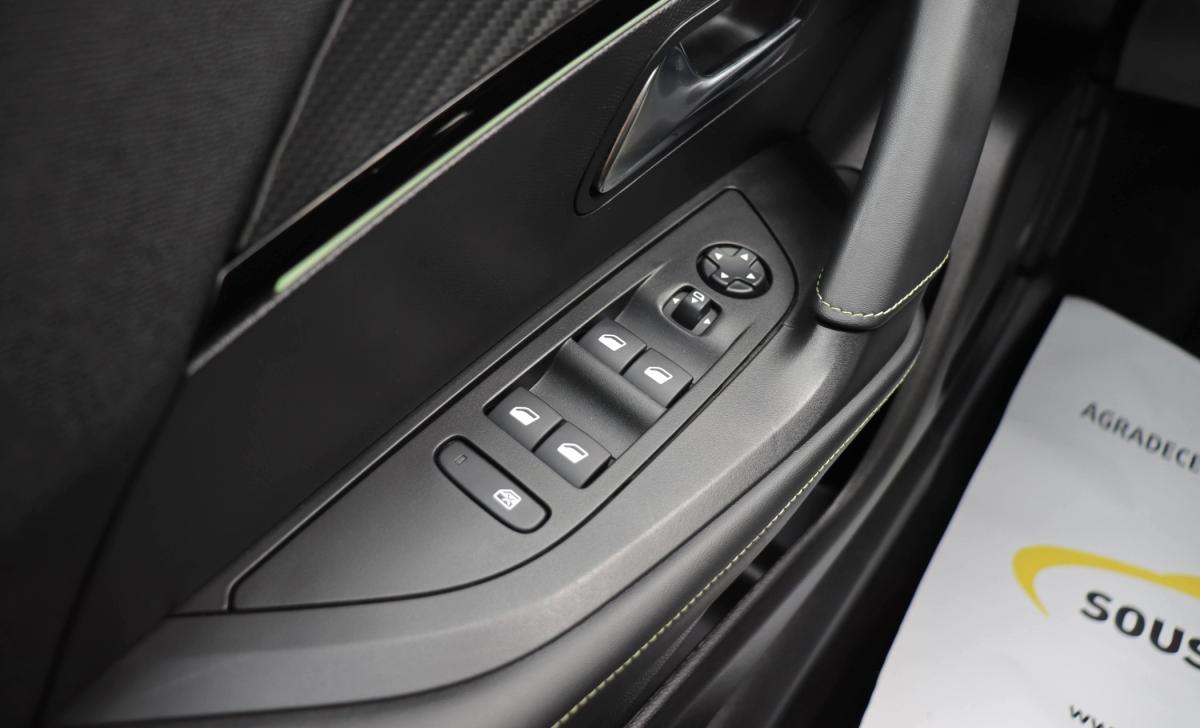 peugeot-2008-2024-gasolina-1199cc
