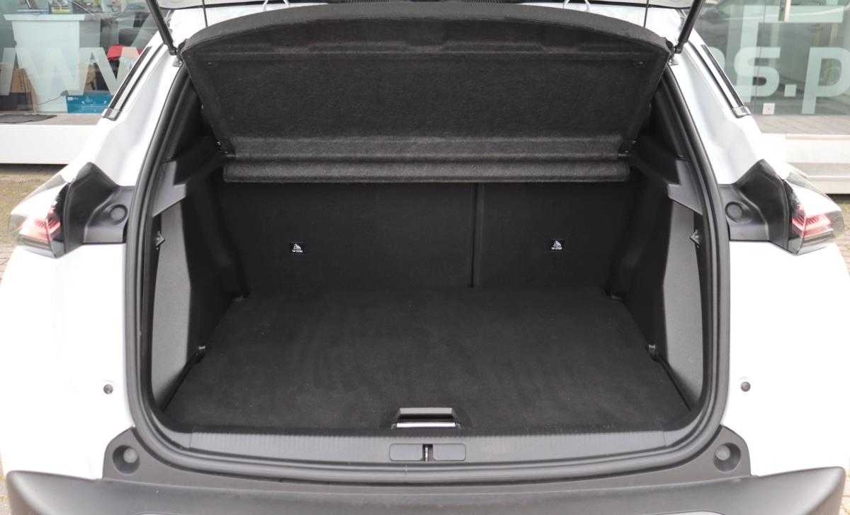 peugeot-2008-2024-gasolina-1199cc
