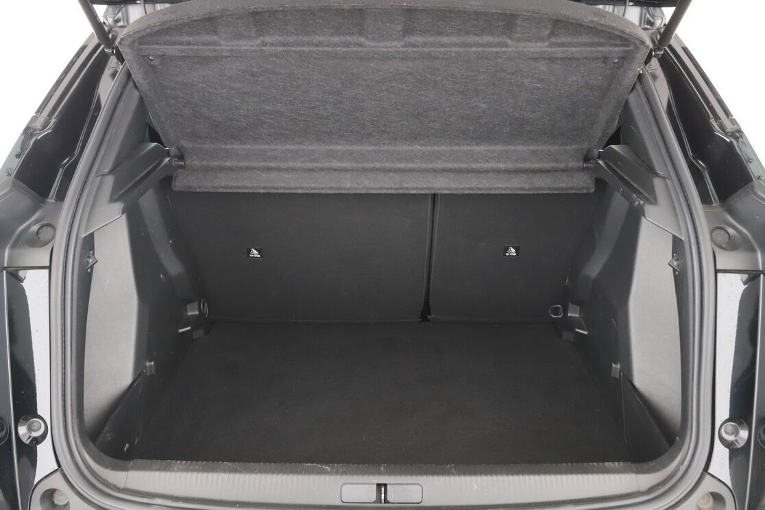 peugeot-2008-2022-gasolina-1199cc