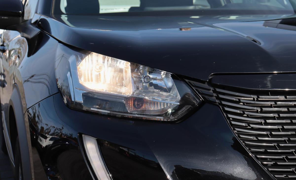 peugeot-2008-2022-gasolina-1199cc