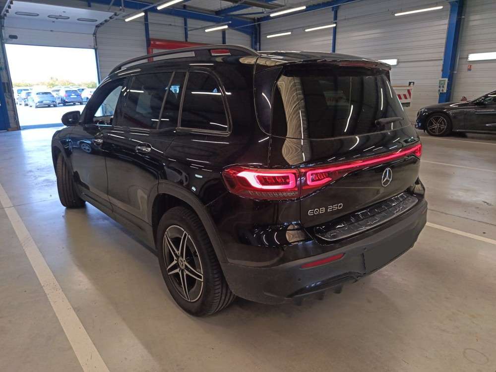 mercedes-benz-eqb-2023-eletrico-0cc
