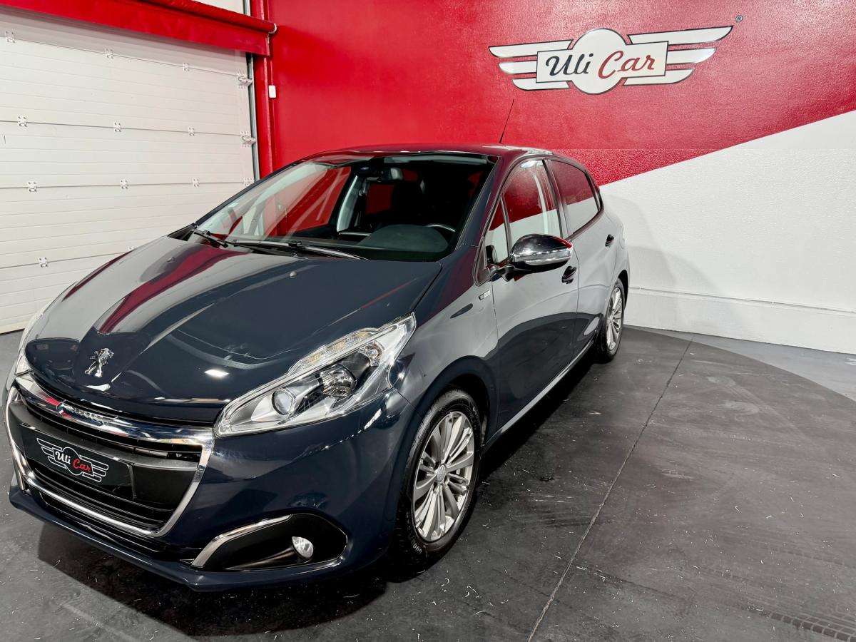 peugeot-208-2017-gasolina-1199cc