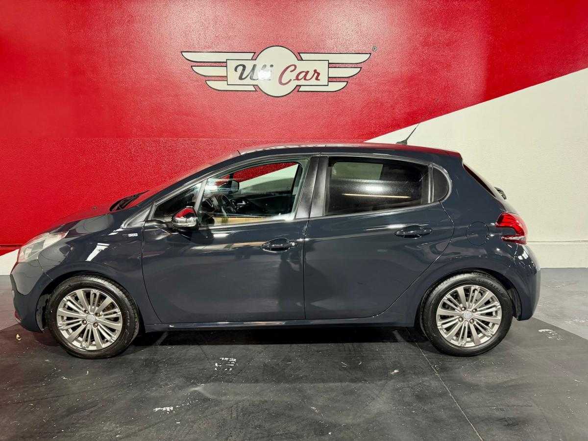 peugeot-208-2017-gasolina-1199cc