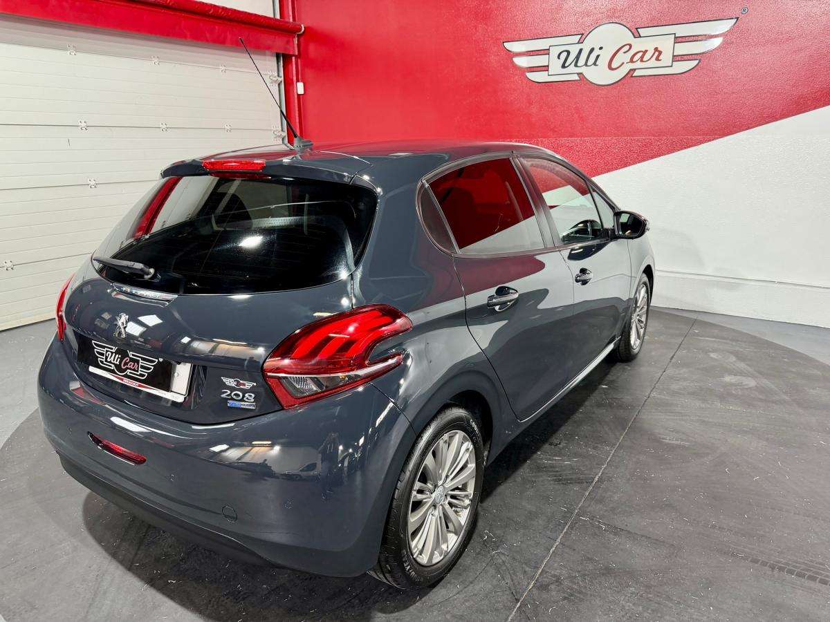 peugeot-208-2017-gasolina-1199cc