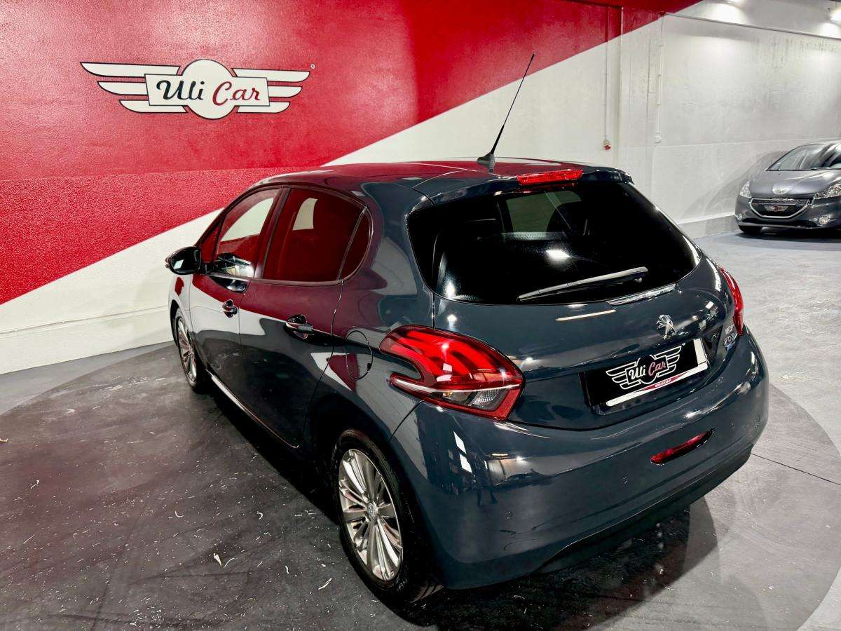 peugeot-208-2017-gasolina-1199cc