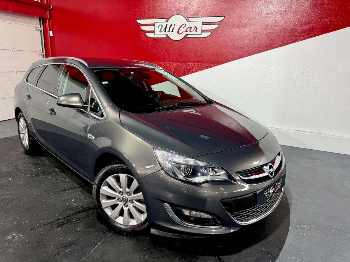 opel-astra-sport-tourer-2016-diesel-1598cc