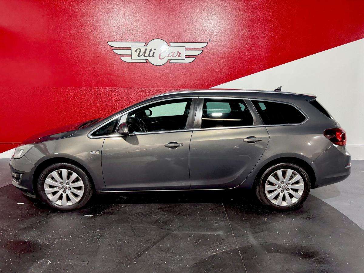 opel-astra-sport-tourer-2016-diesel-1598cc