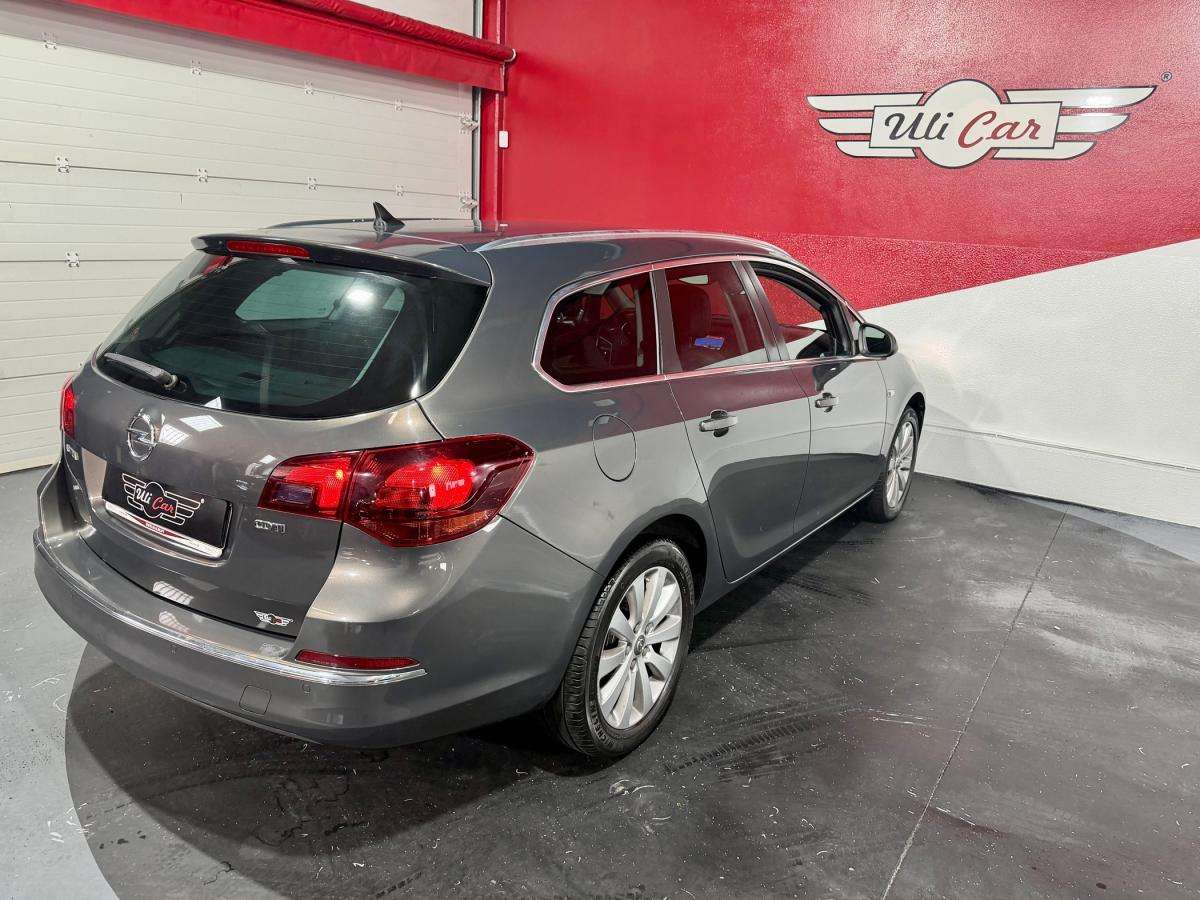 opel-astra-sport-tourer-2016-diesel-1598cc
