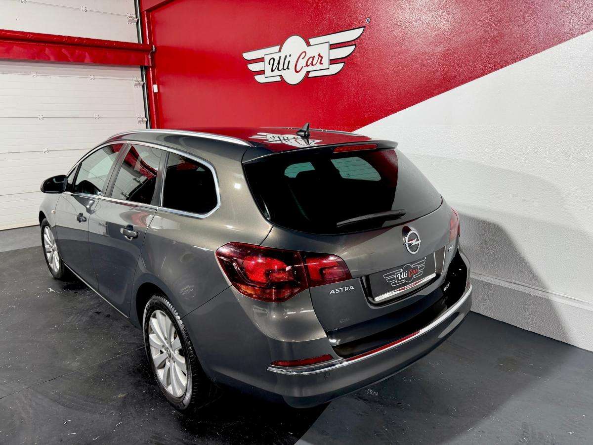 opel-astra-sport-tourer-2016-diesel-1598cc
