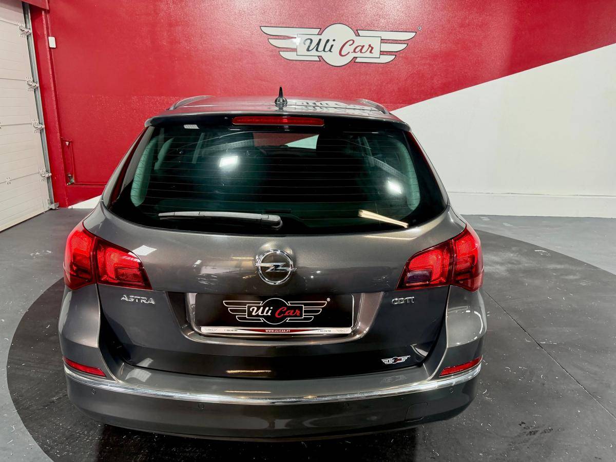 opel-astra-sport-tourer-2016-diesel-1598cc