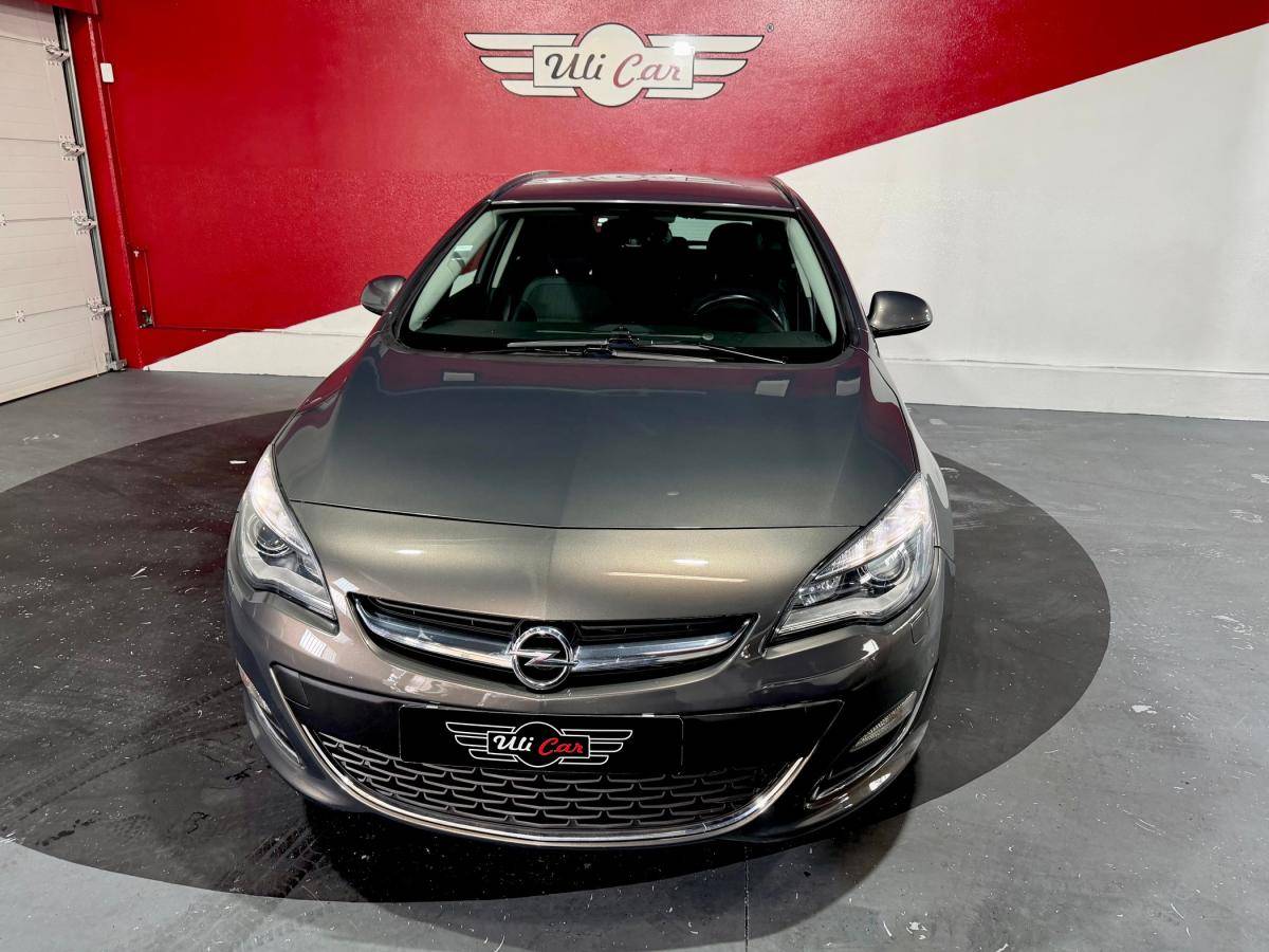 opel-astra-sport-tourer-2016-diesel-1598cc