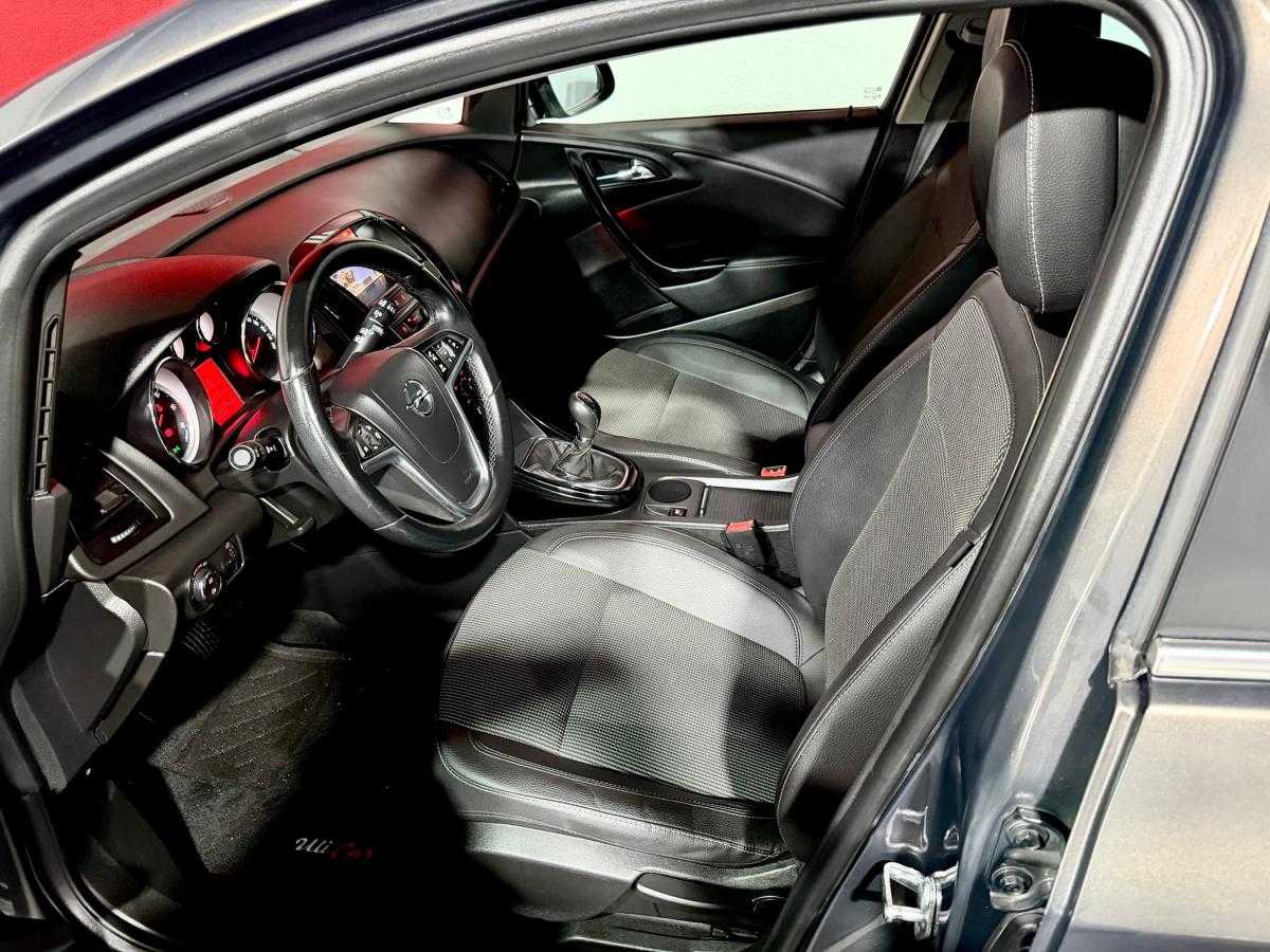 opel-astra-sport-tourer-2016-diesel-1598cc