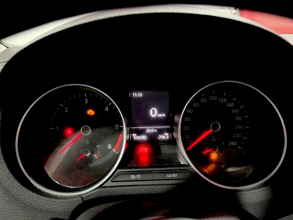 volkswagen-polo-2015-diesel-1422cc