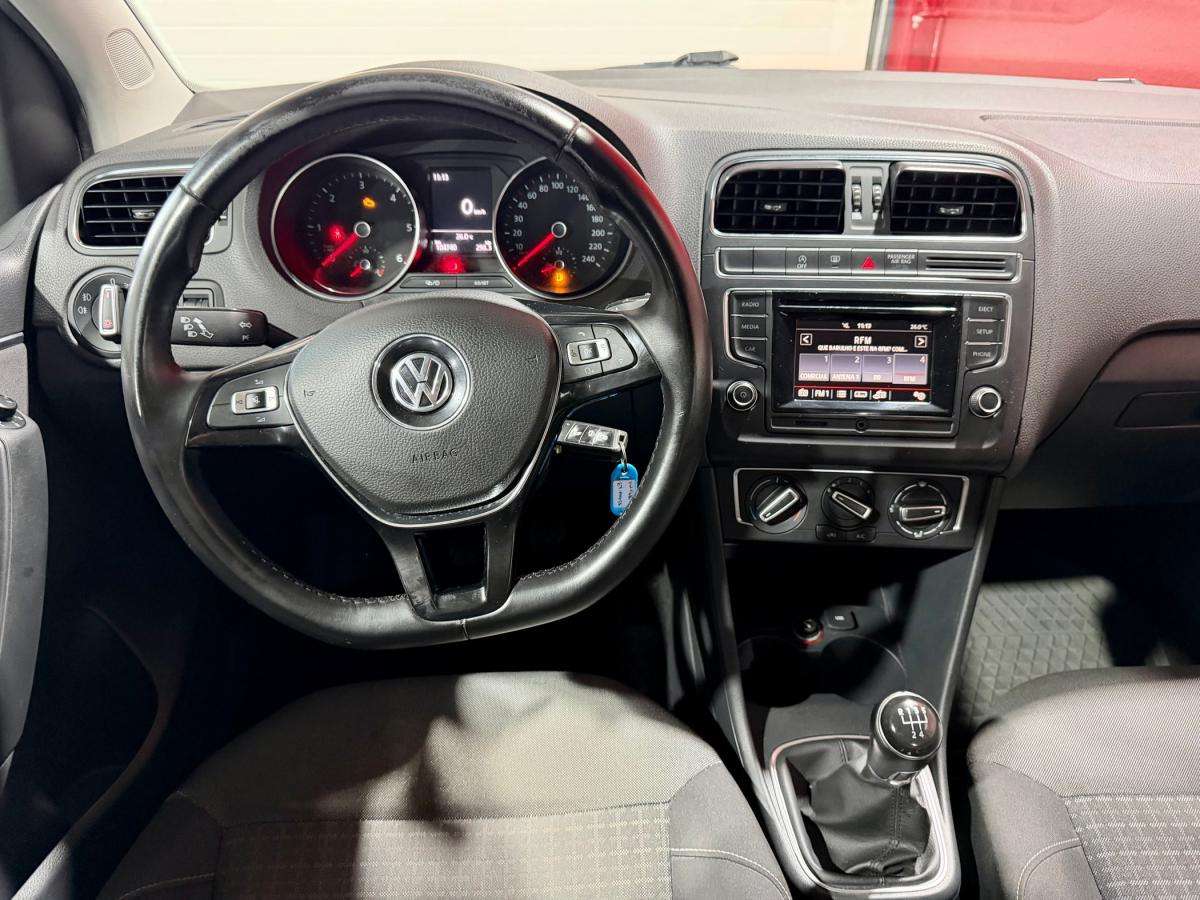 volkswagen-polo-2015-diesel-1422cc
