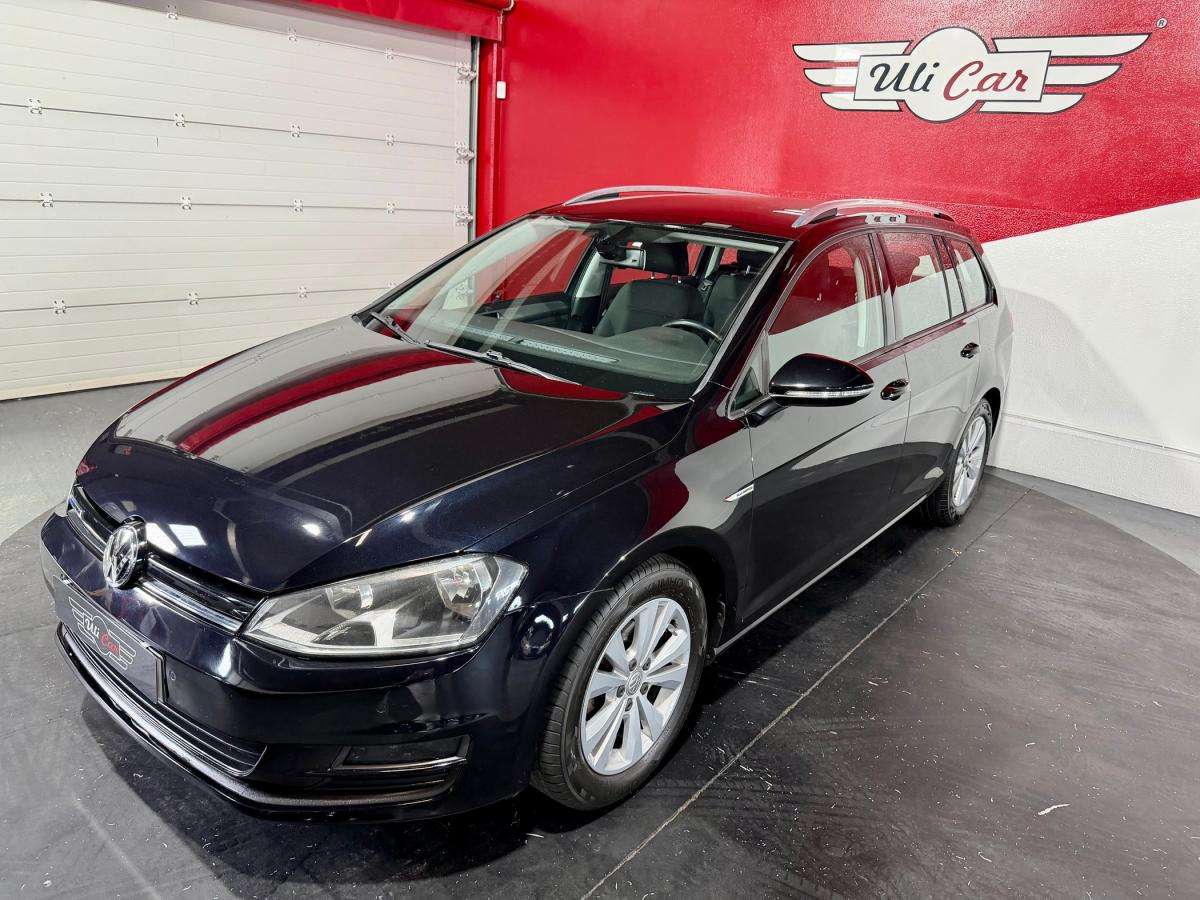volkswagen-golf-variant-2015-diesel-1598cc
