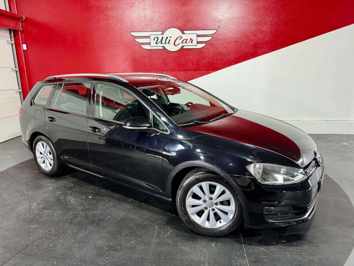 volkswagen-golf-variant-2015-diesel-1598cc