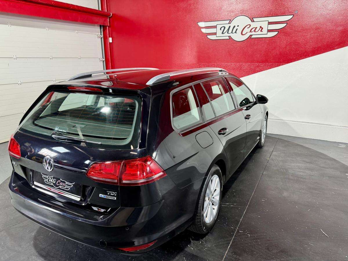 volkswagen-golf-variant-2015-diesel-1598cc