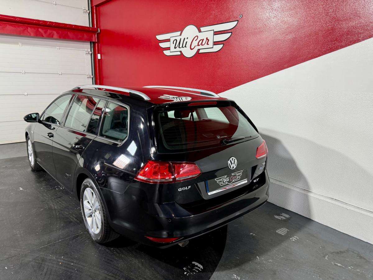 volkswagen-golf-variant-2015-diesel-1598cc