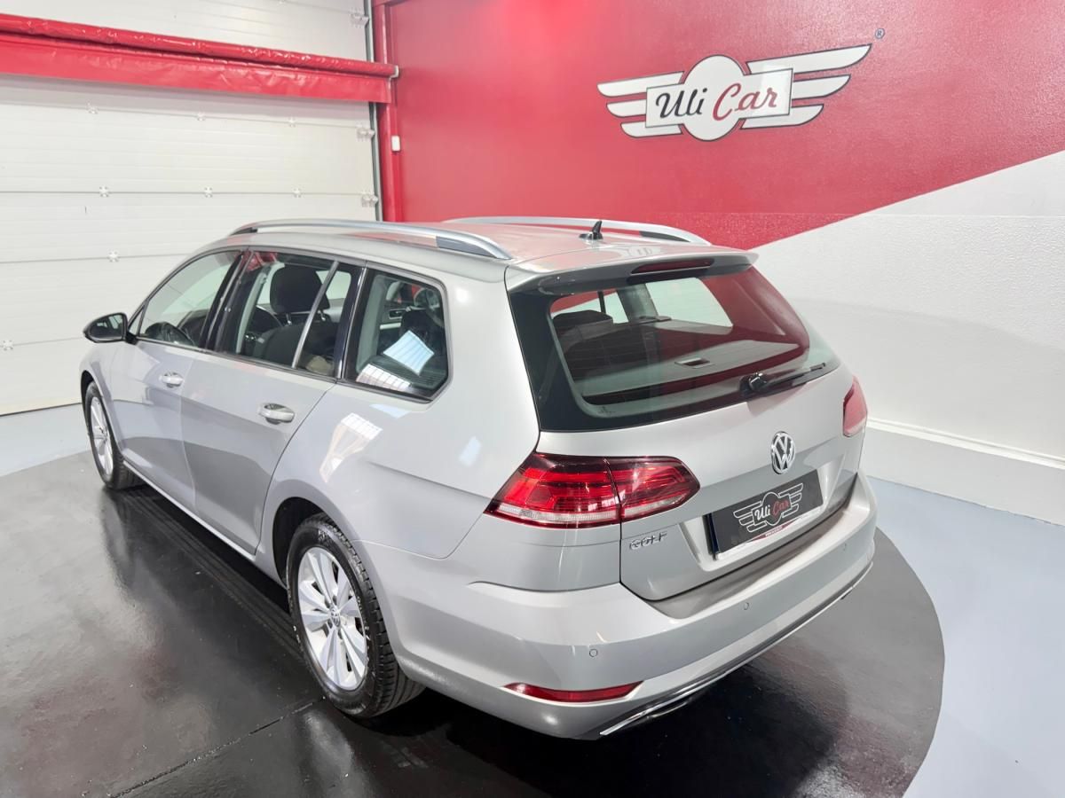 volkswagen-golf-variant-2019-diesel-1598cc