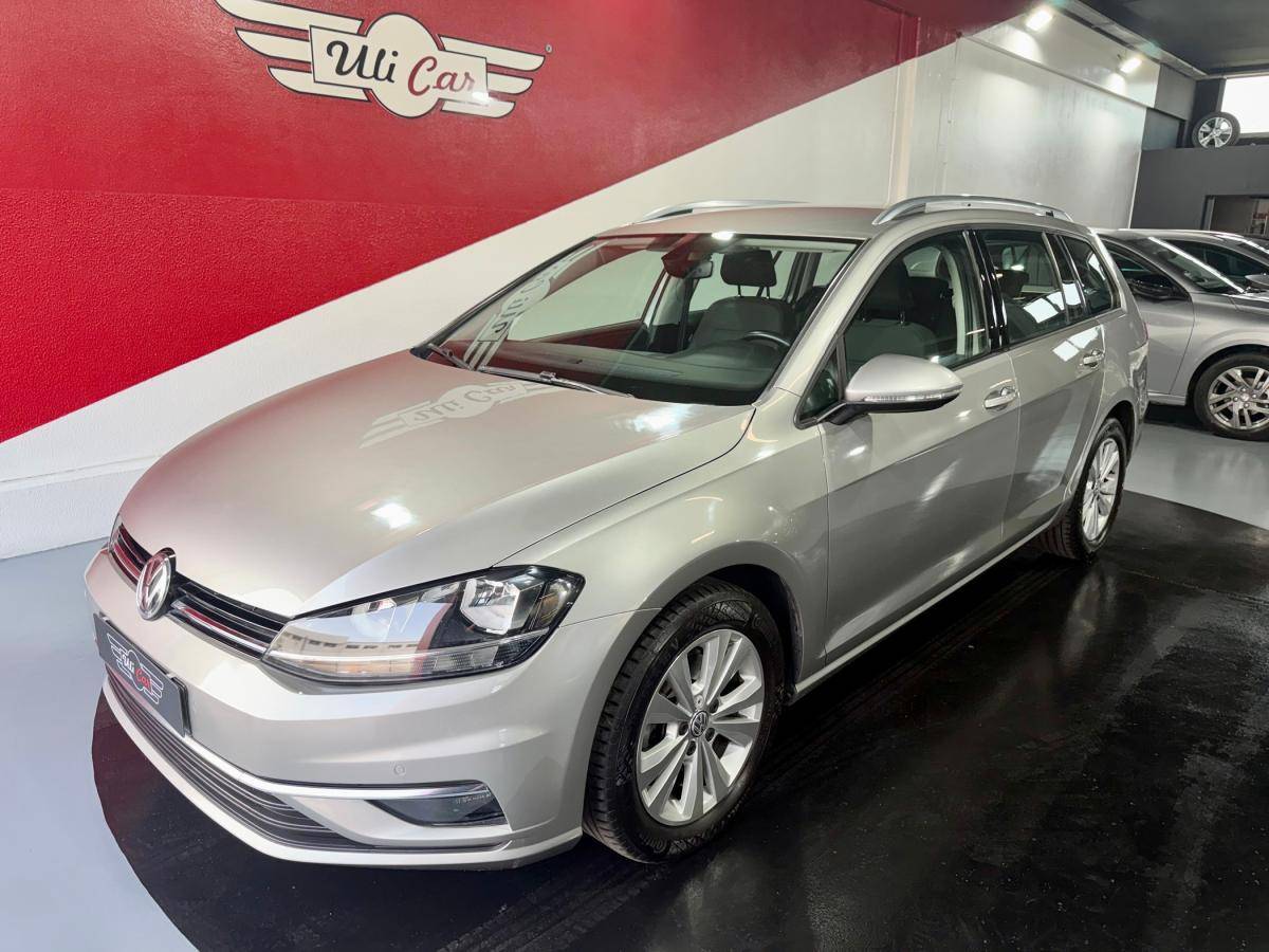 volkswagen-golf-variant-2019-diesel-1598cc