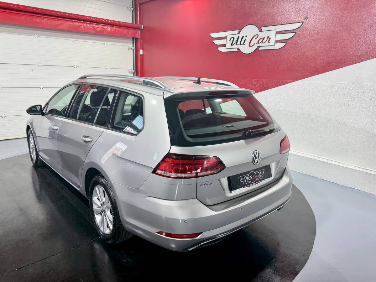 volkswagen-golf-variant-2019-diesel-1598cc