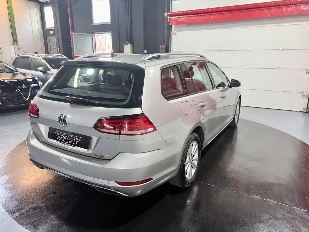 volkswagen-golf-variant-2019-diesel-1598cc