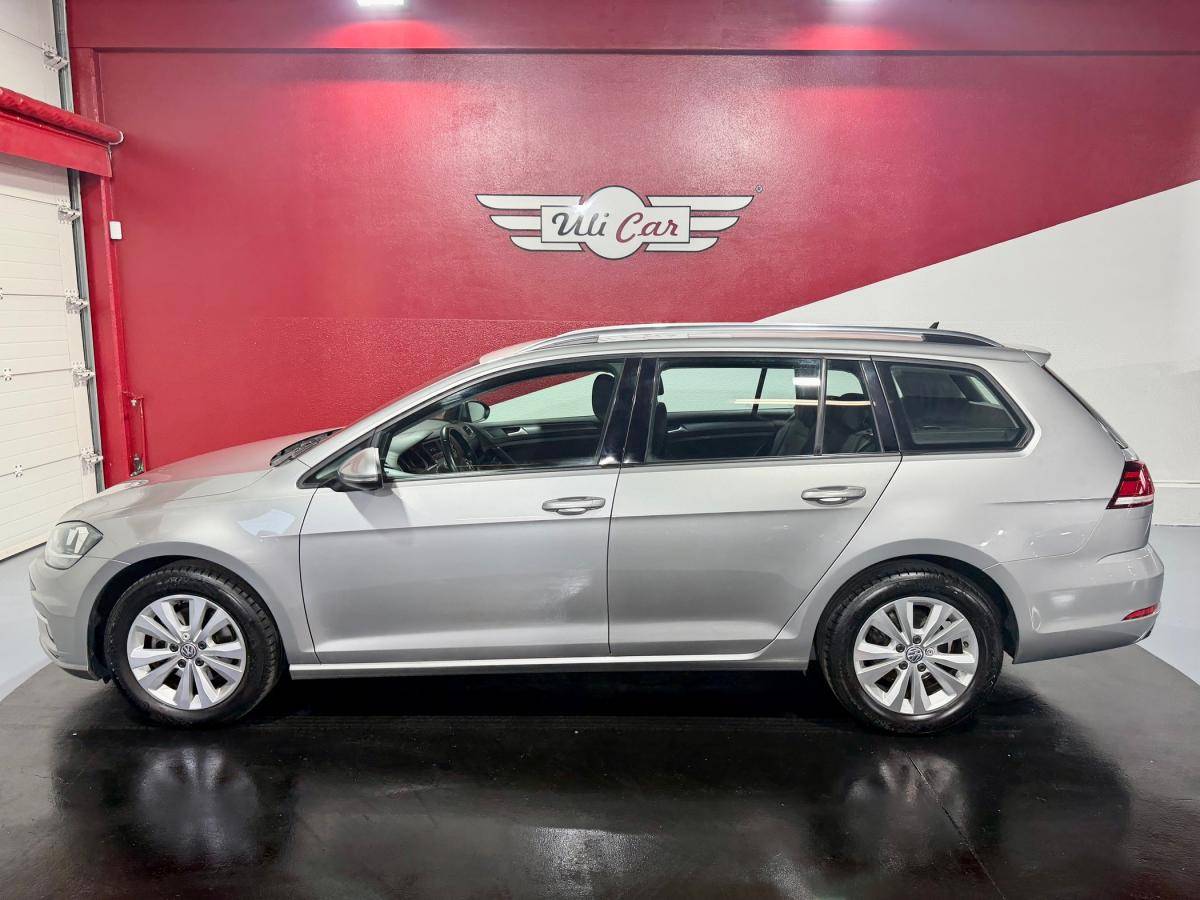 volkswagen-golf-variant-2019-diesel-1598cc