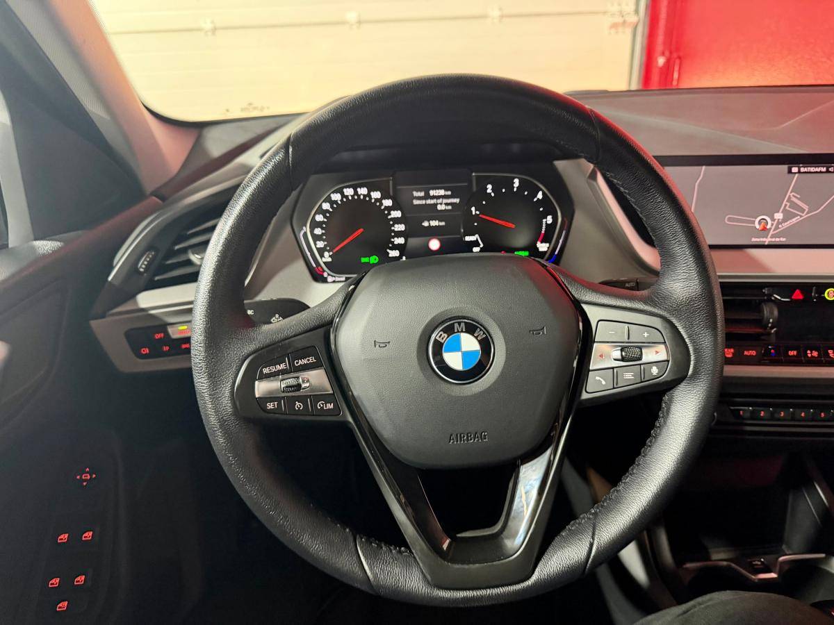 bmw-serie-1-2021-diesel-1496cc