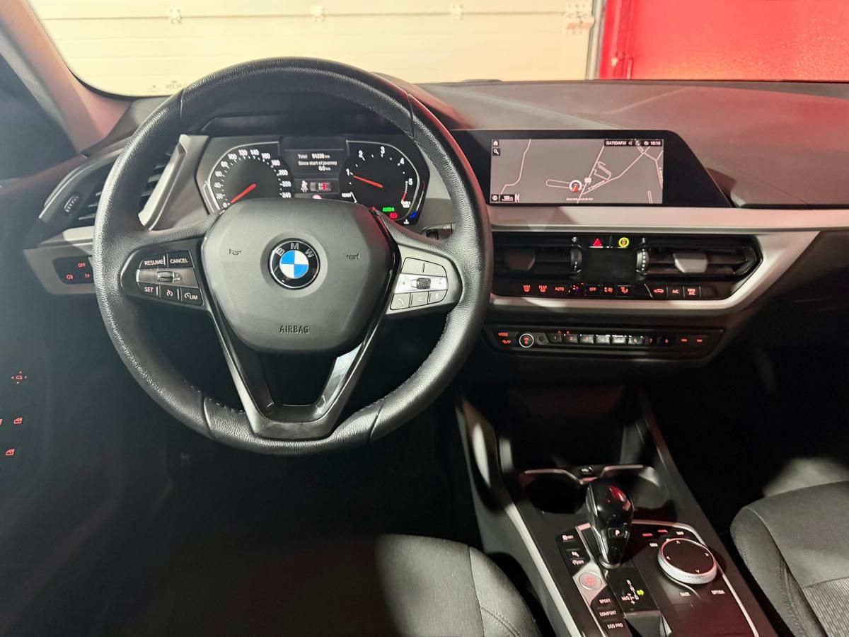 bmw-serie-1-2021-diesel-1496cc