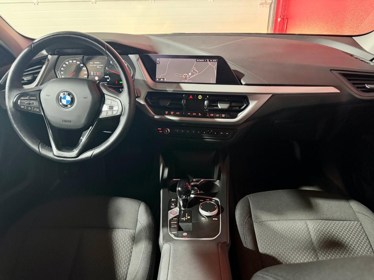 bmw-serie-1-2021-diesel-1496cc