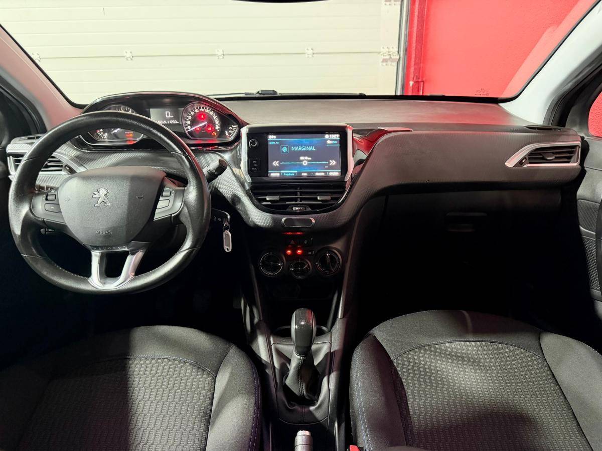 peugeot-208-2018-gasolina-1199cc