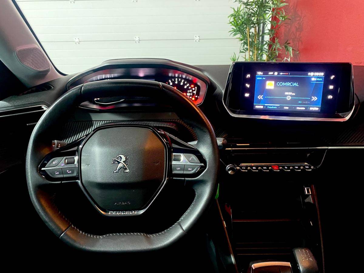 peugeot-208-2022-gasolina-1199cc