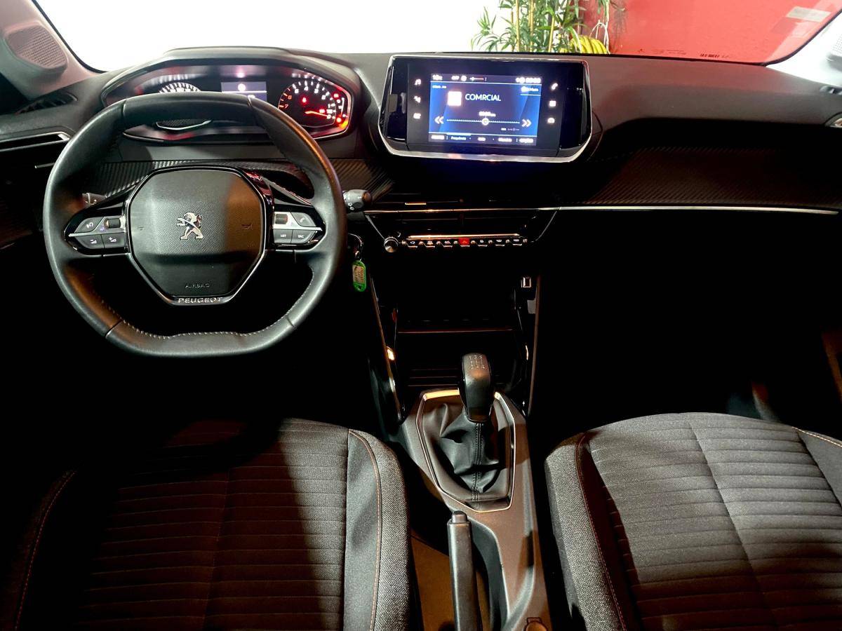 peugeot-208-2022-gasolina-1199cc