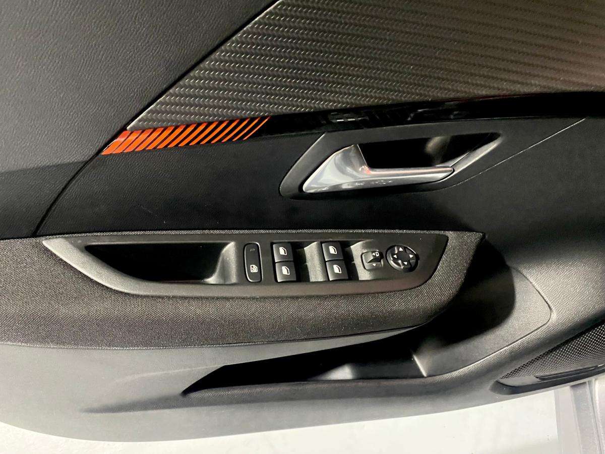 peugeot-208-2022-gasolina-1199cc