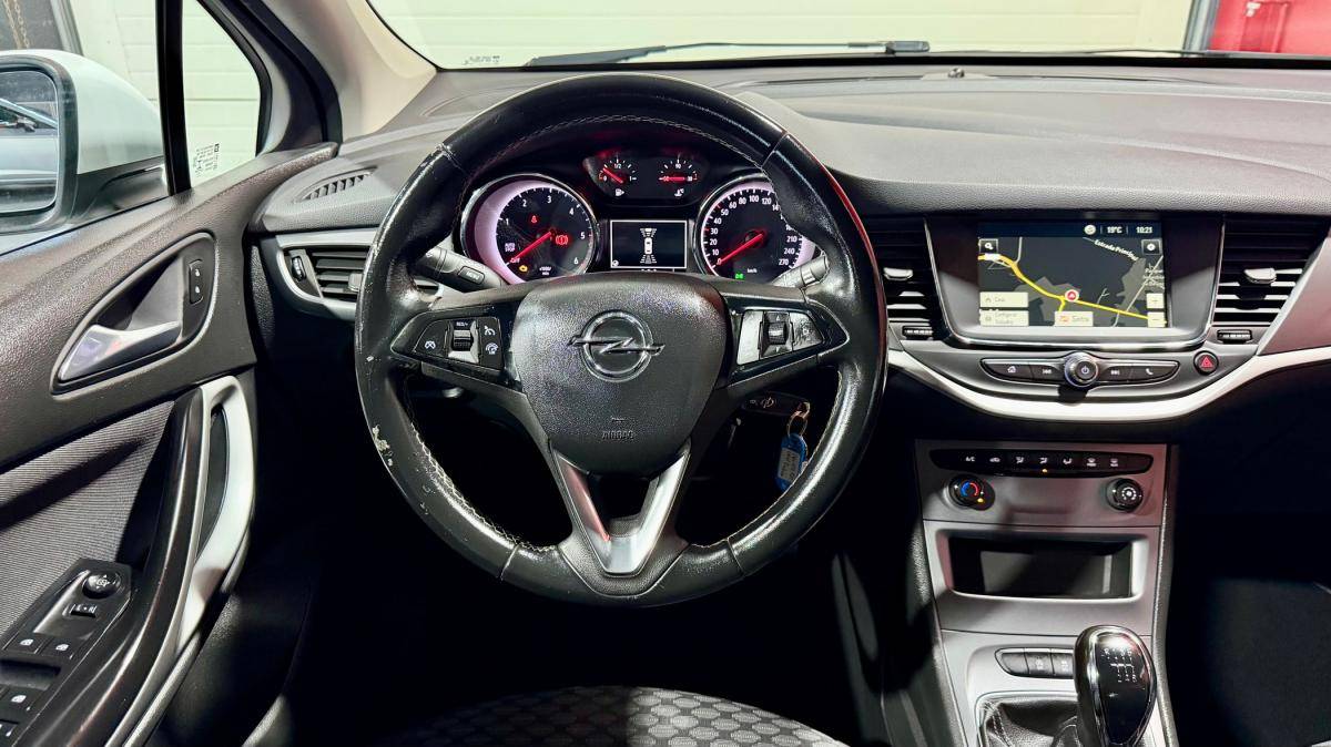 opel-astra-2020-diesel-1496cc