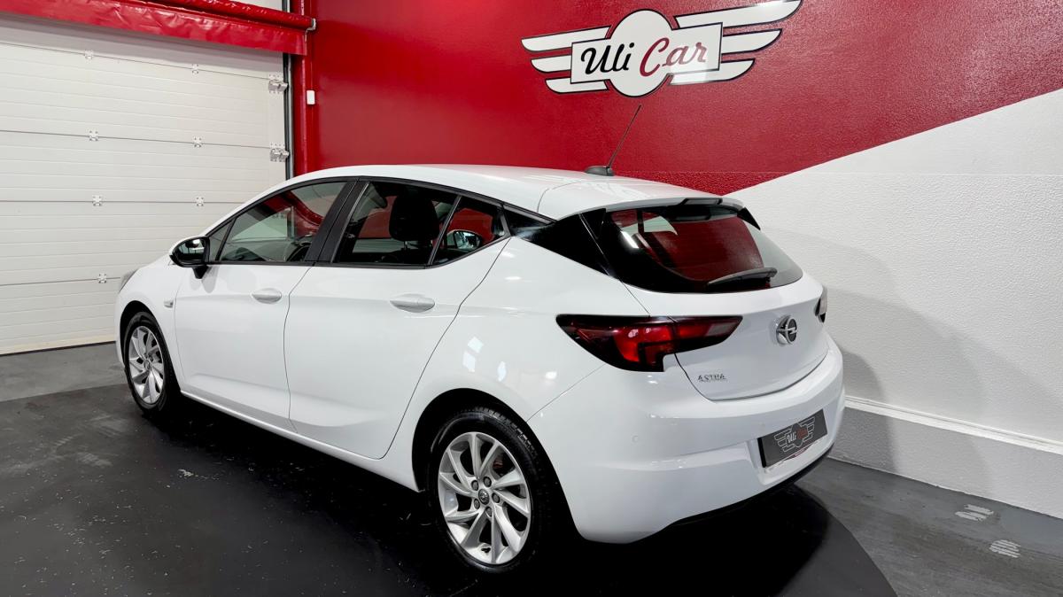 opel-astra-2020-diesel-1496cc