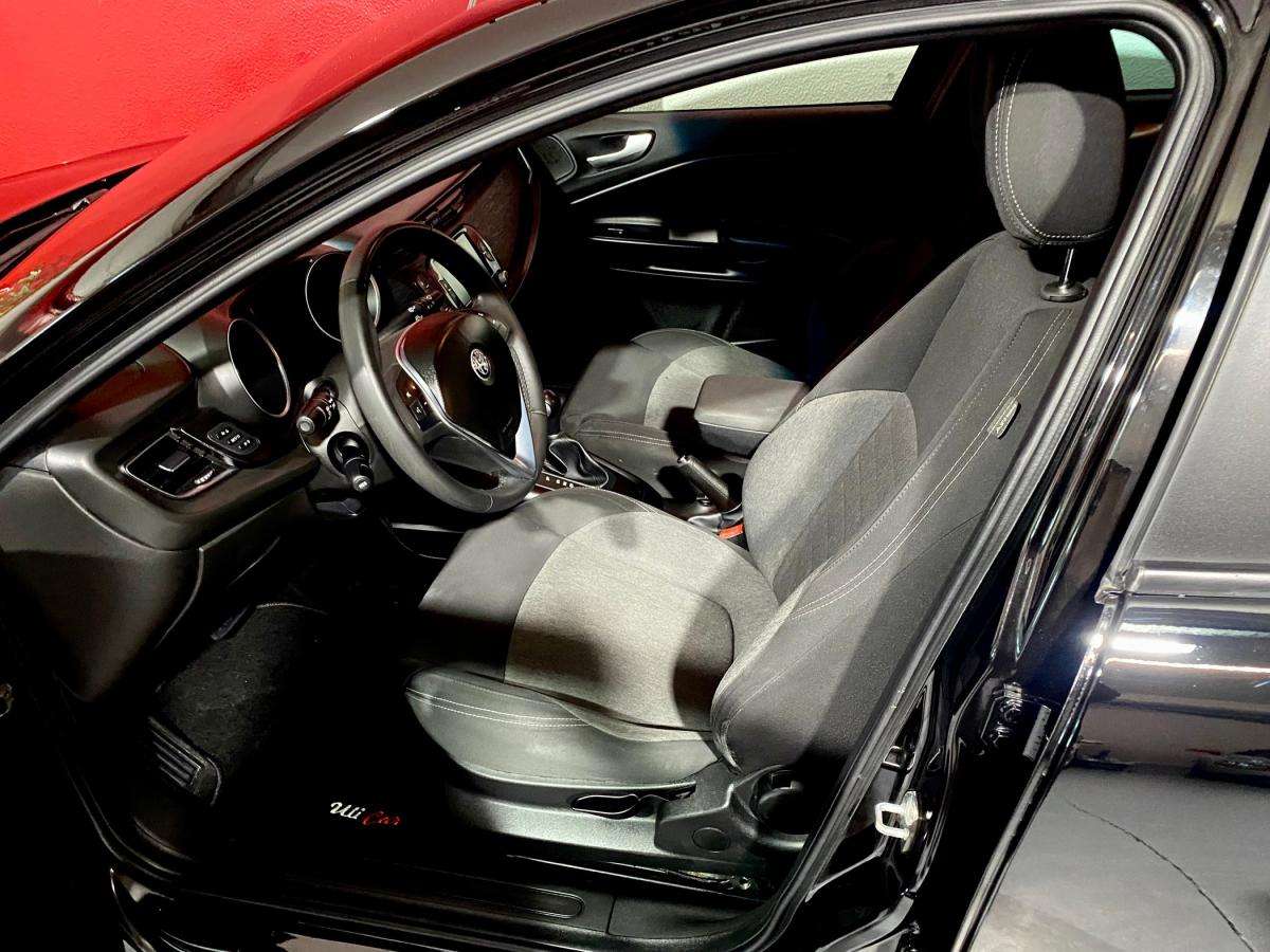 alfa-romeo-giulietta-2019-diesel-1598cc