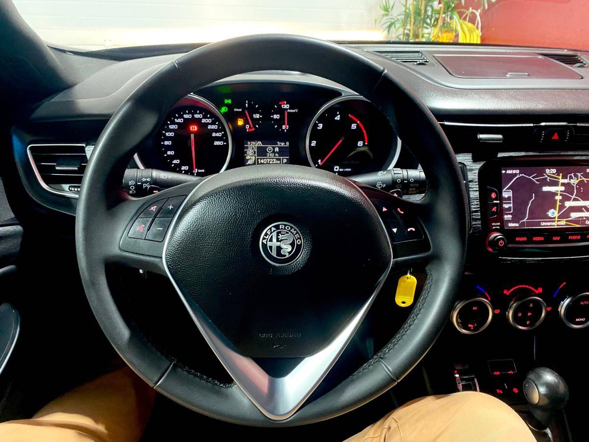 alfa-romeo-giulietta-2019-diesel-1598cc