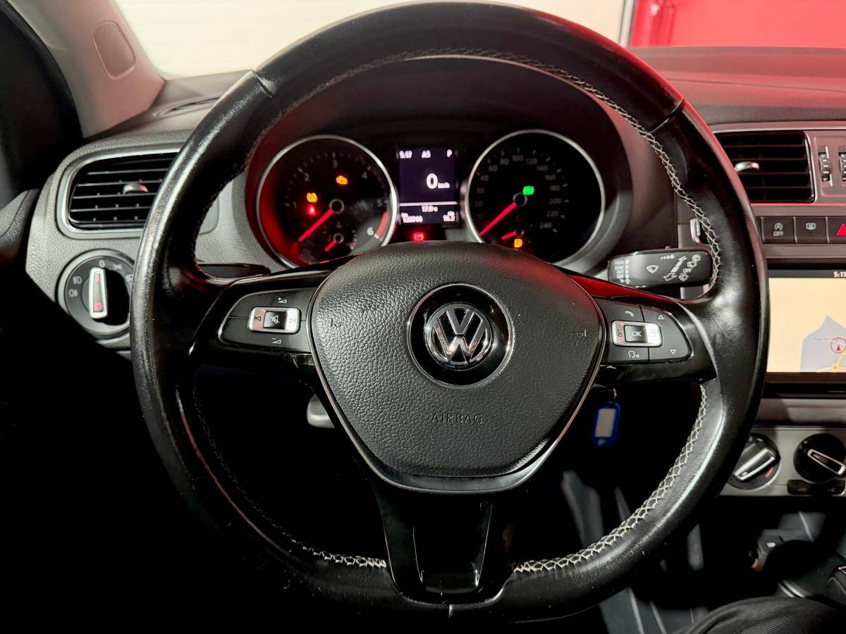 volkswagen-polo-2015-diesel-1422cc