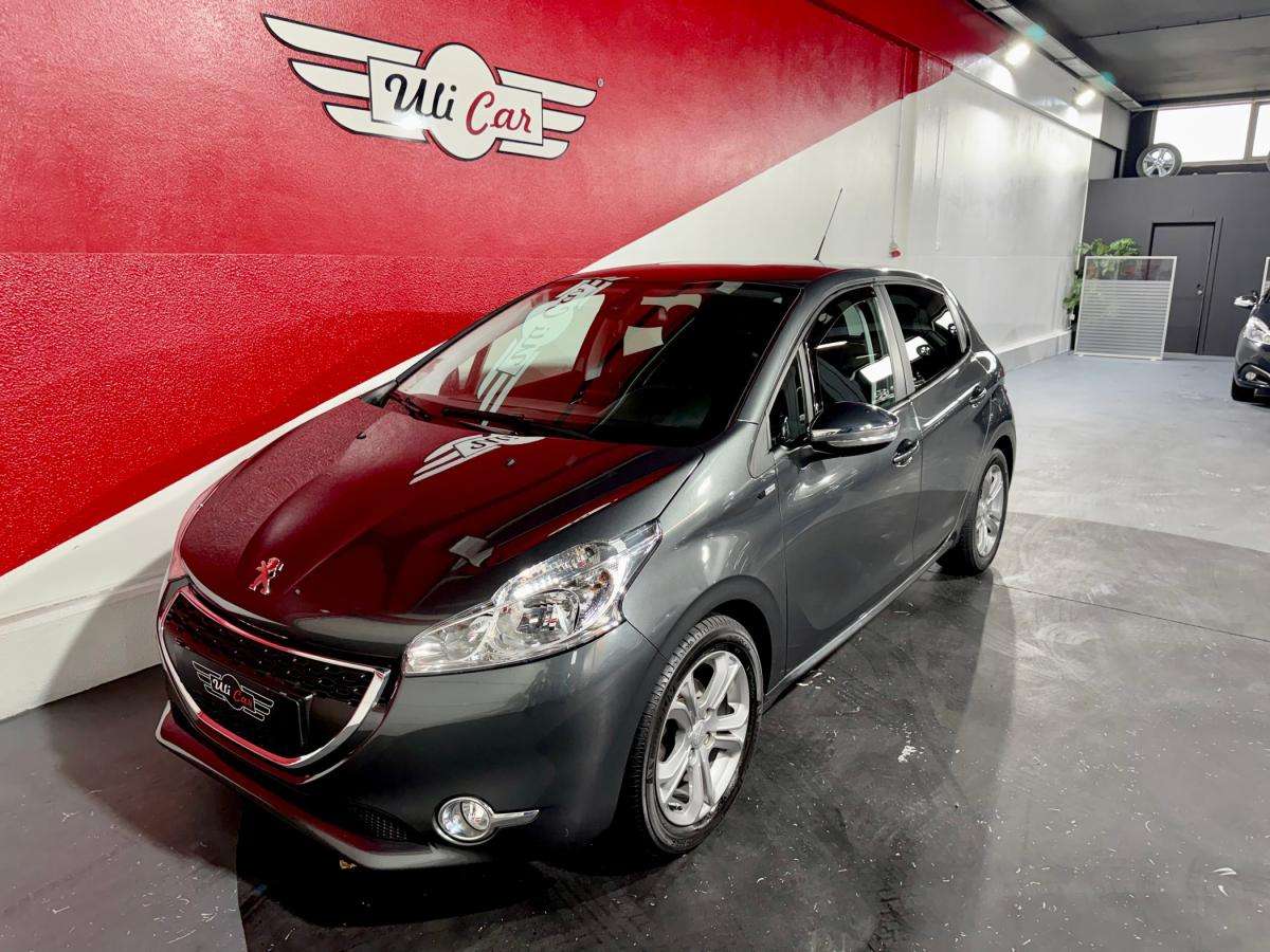 peugeot-208-2015-gasolina-1199cc