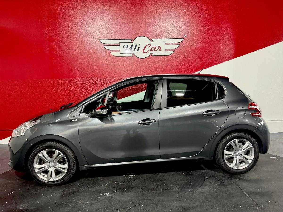 peugeot-208-2015-gasolina-1199cc