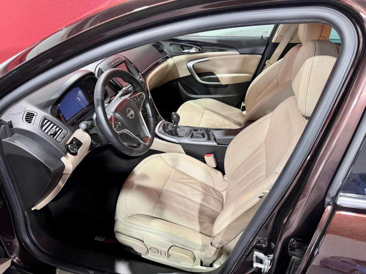 opel-insignia-sports-tourer-2014-diesel-1956cc