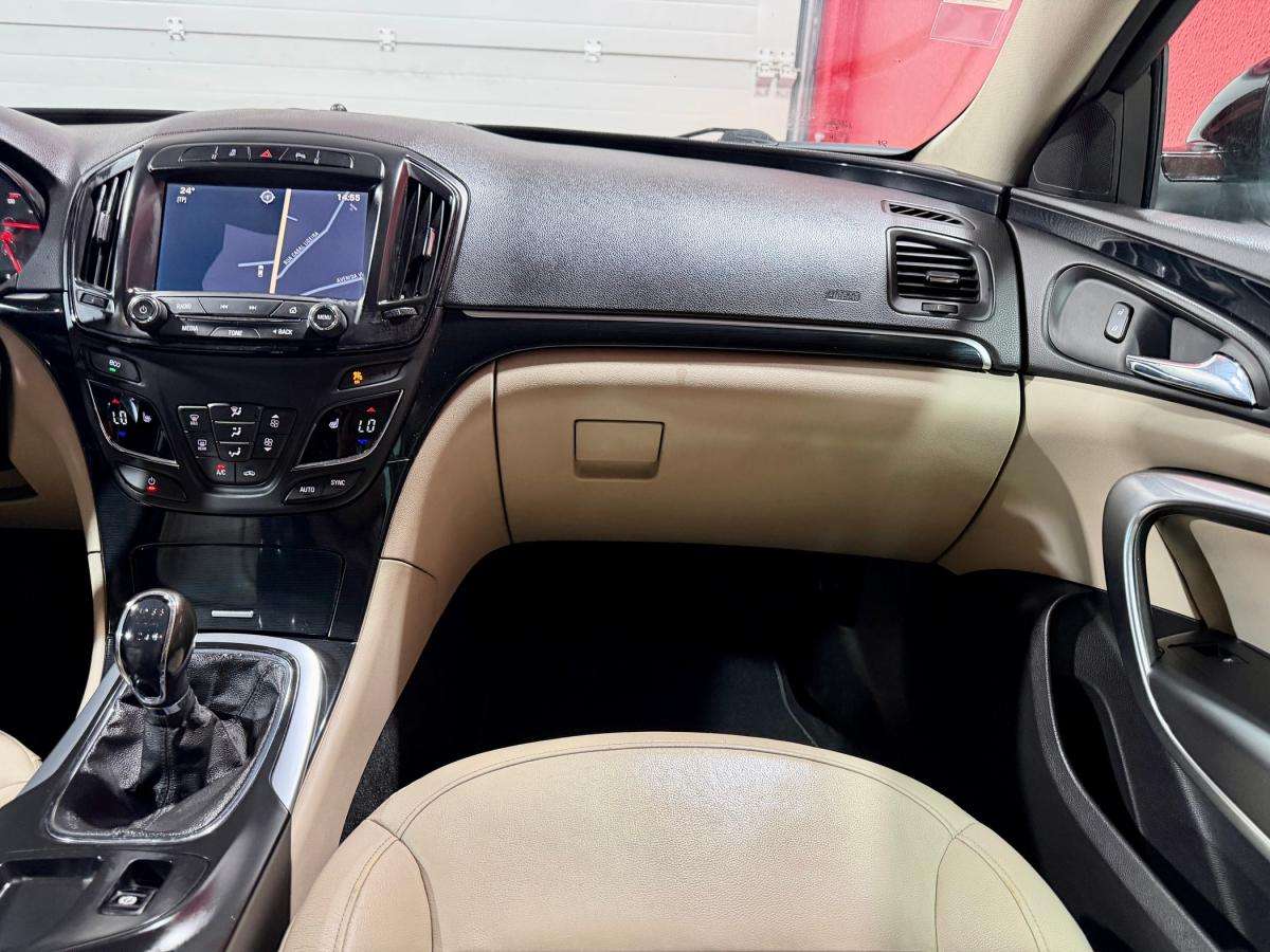 opel-insignia-sports-tourer-2014-diesel-1956cc